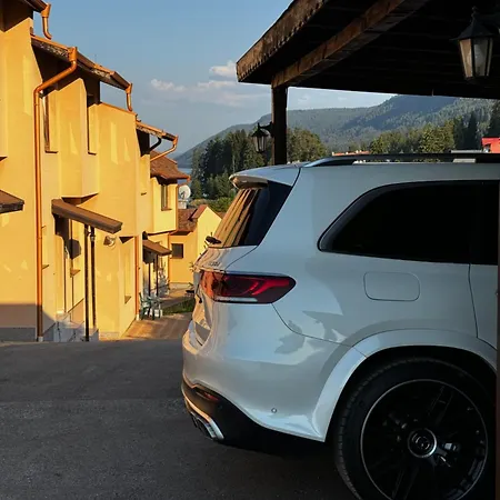 Vip Complex Pensión 4*