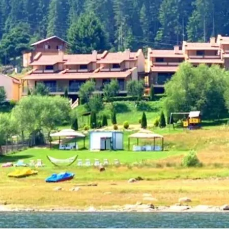 Vip Complex