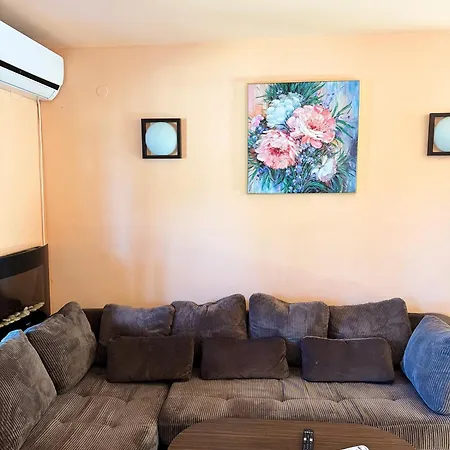 Vip Complex Гостевой дом 4*