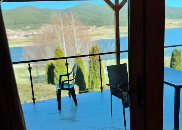 Vip Complex Къща за гости 4*