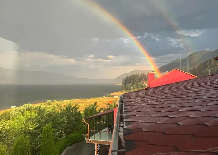 Vip Complex Къща за гости 4*